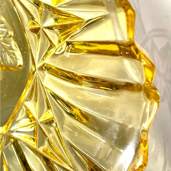 Vtg 1940’s “Federal” amber pressed glass fruit/serving bowl 7x1.5” - Picture 2 of 5